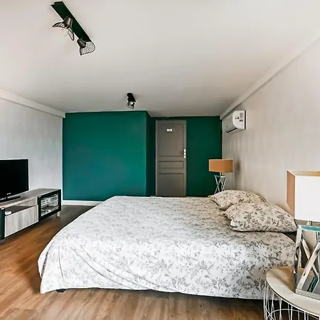 In St-genies-de-comolas Vakantiehuis Saint-Geniès-de-Comolas