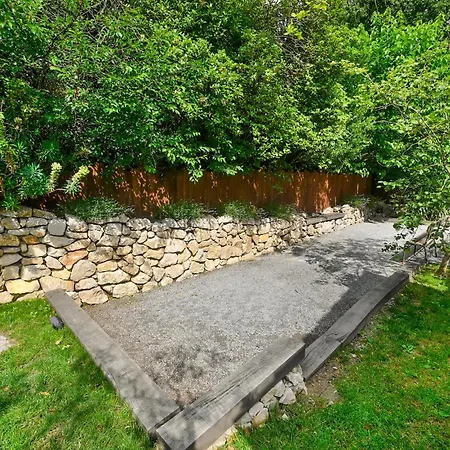 In St-genies-de-comolas *