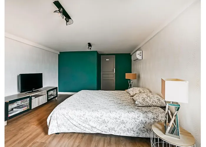 In St-genies-de-comolas Holiday home Saint-Genies-de-Comolas