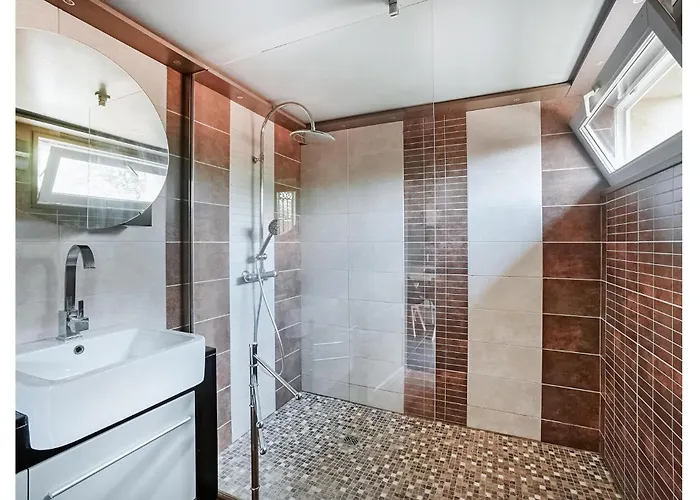 In St-genies-de-comolas